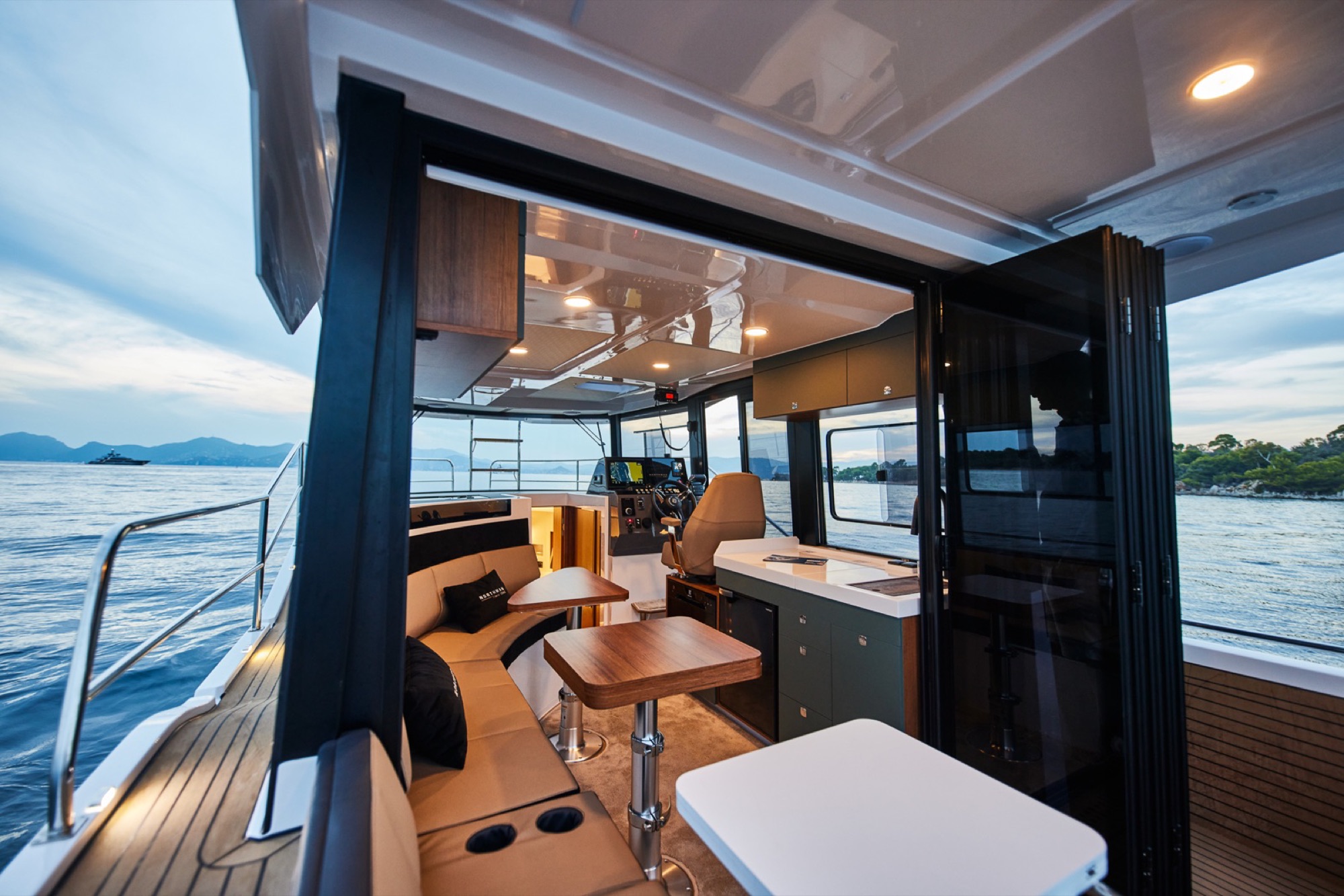 Northman 1050 Trawler – Polboat Yachting Festival
